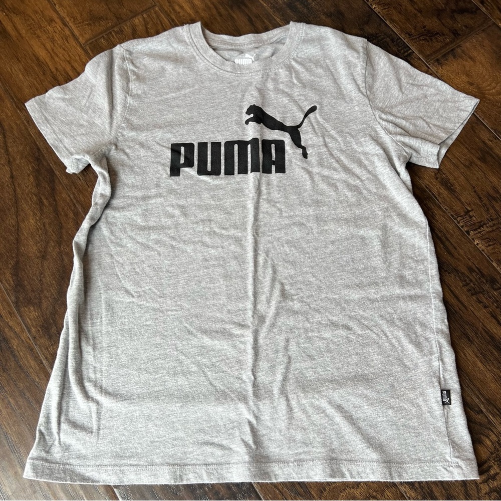 Puma short sleeve shirt